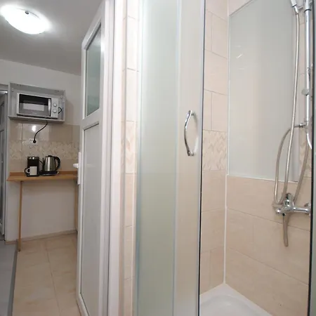 Near Split, 100 M From The Beach - Available For Min 5 Days Bookings Apartment