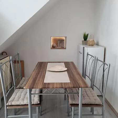 Near Split, 100 M From The Beach - Available For Min 5 Days Bookings Apartment